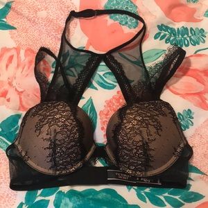 Victoria’s Secret very sexy bra